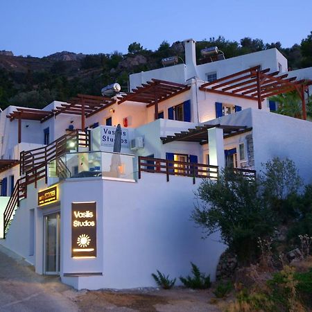 Vasilis Studios Myrties Esterno foto